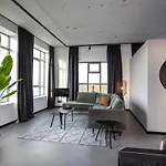 Hilversum City Apartments شقة *