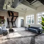 Hilversum City Apartments