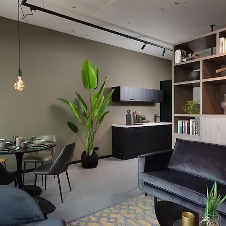 شقة Hilversum City Apartments *
