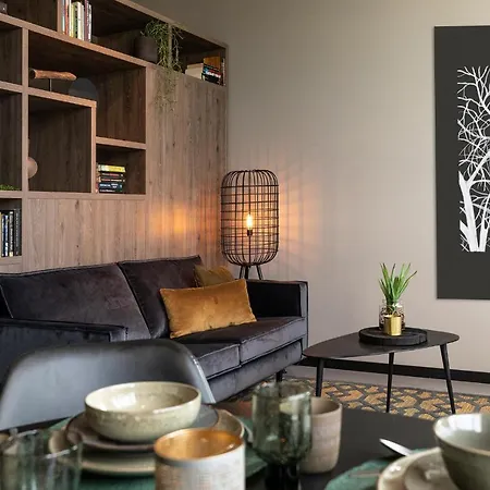 شقة Hilversum City Apartments *